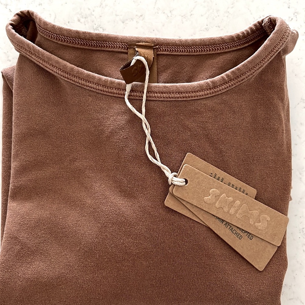 Skims New Vintage long sleeve shirt in Penny.